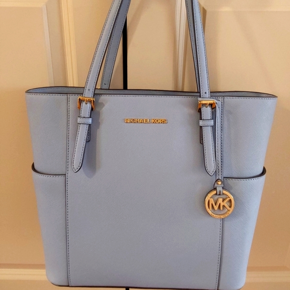 Michael kors Pale Blue Tote - Picture 2 of 7